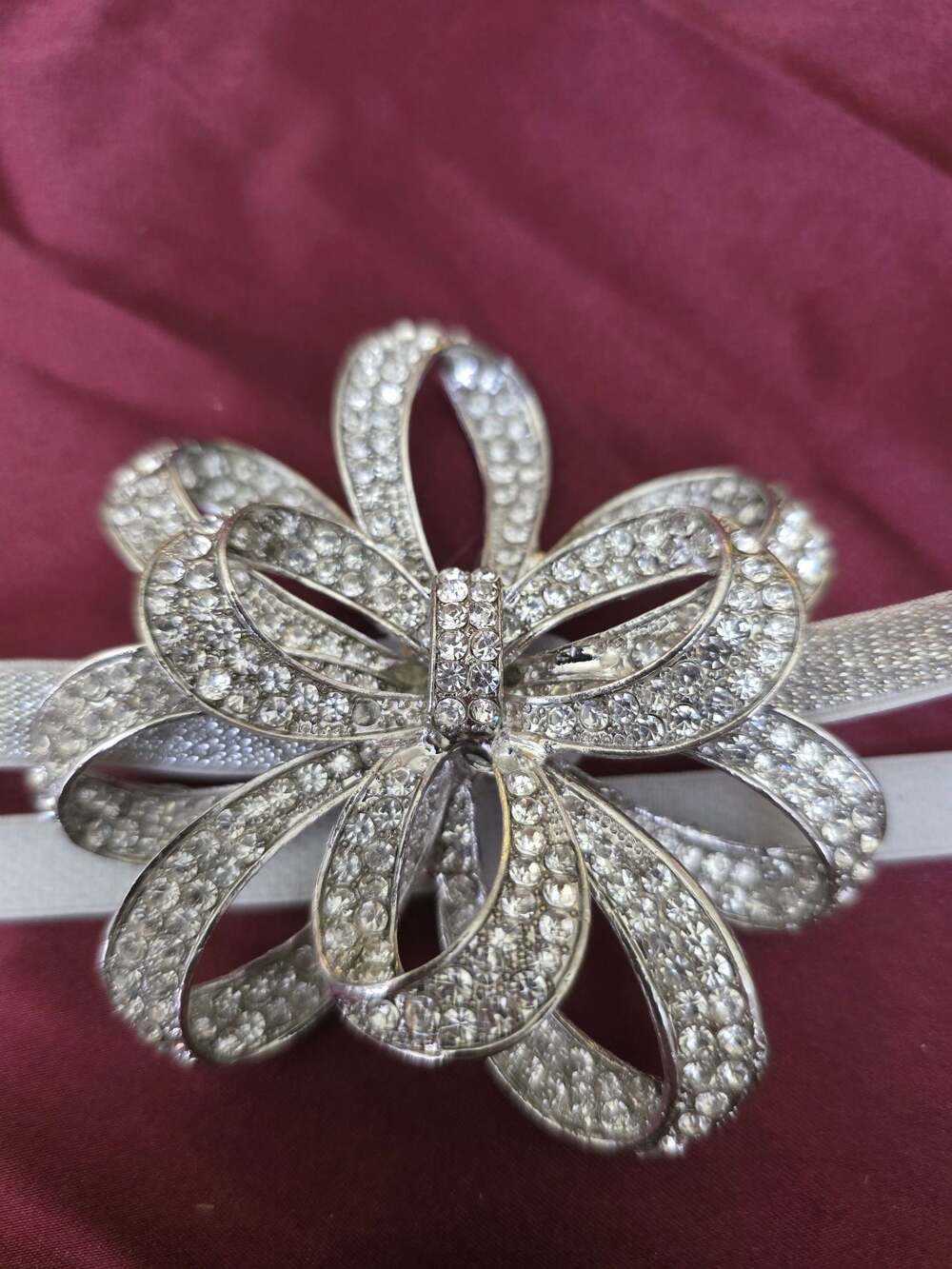 Tieks Silver Tone Clear Rhinestone Bow Flower on band